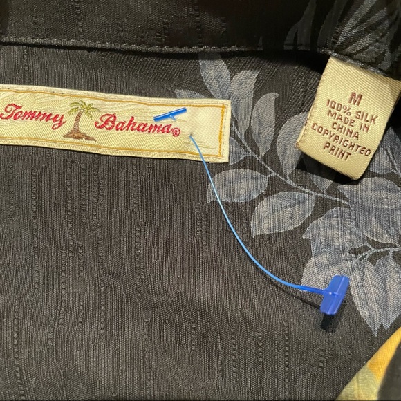 TOMMY BAHAMA Silk Camp Shirt - Hawaiian print - Picture 5 of 5